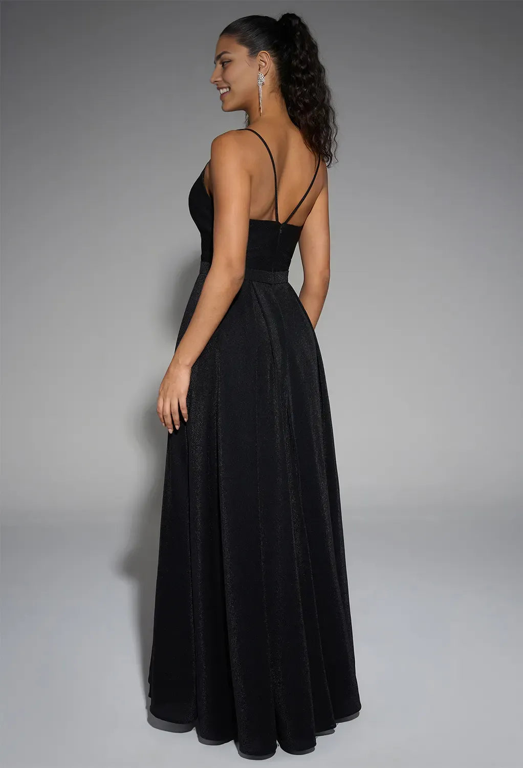 A-line V-Neck Glitter Spaghetti Straps Floor Length Prom Dresses Sleeveless Pleated Custom Off the Shoulder Evening Dresses